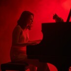 Николь увидела ее — Настасия Ермаkkk